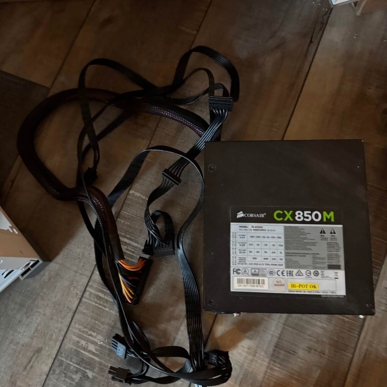 Corsair CX850M 850W 80+ Bronze Semi-Modular ATX Power Supply PSU + All Cables