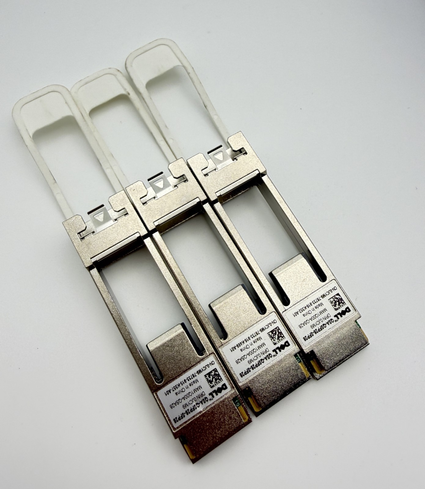 Dell QSA‑QSFP28‑SFP28 Adapter 0JCYM9 MAM1Q00A‑QSA28 QSFP28 To SFP28 Converter