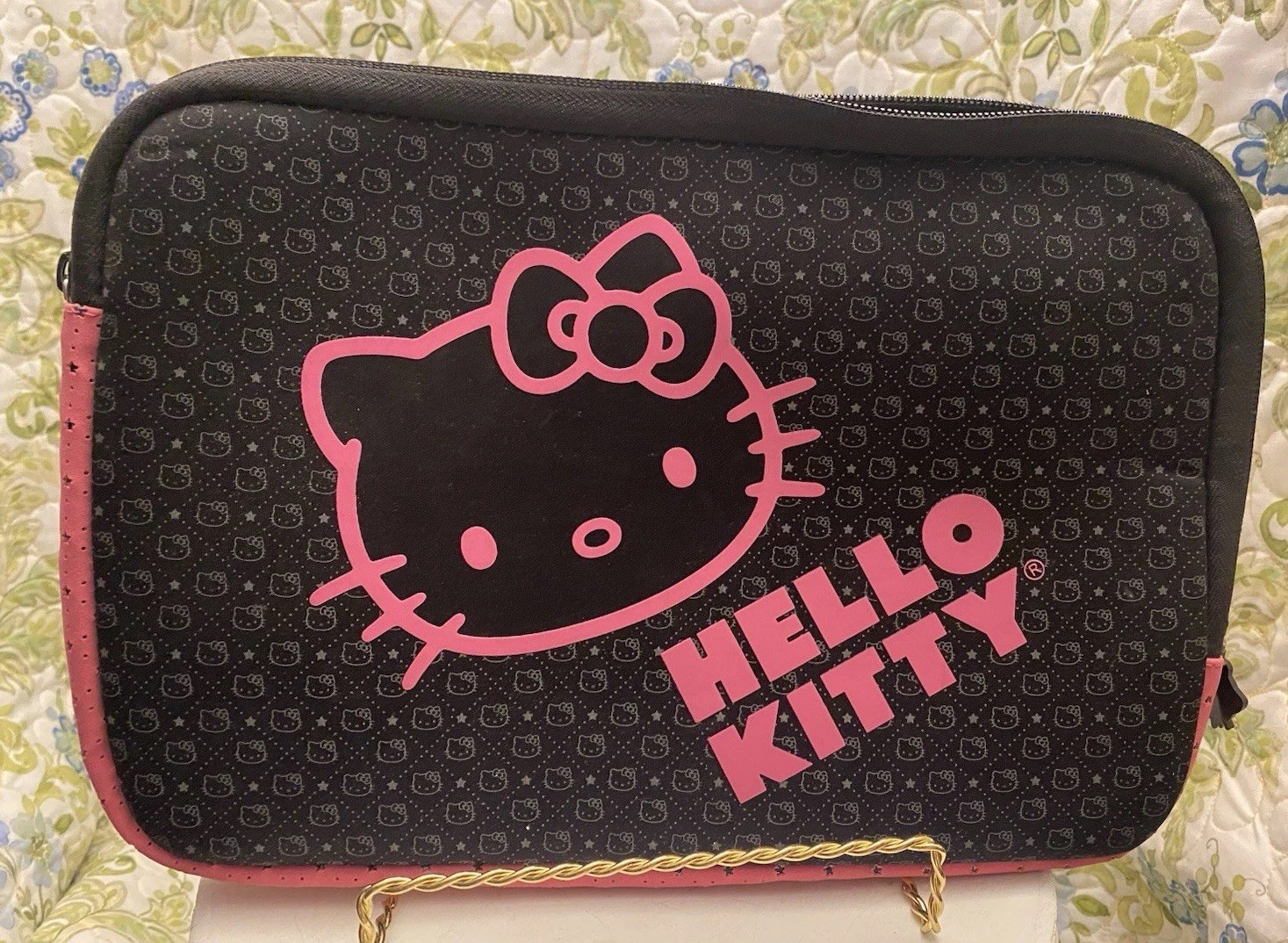 Hello Kitty IPAD Tablet Protective Case Classic Pink & Black Logo Zip 10x7