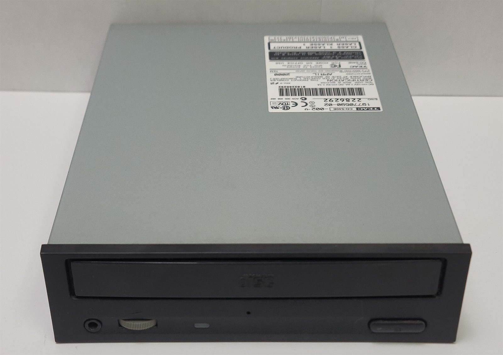 Teac CD-540E CD-ROM 5.25" Drive, PATA/IDE/40-Pin, tested w/pics