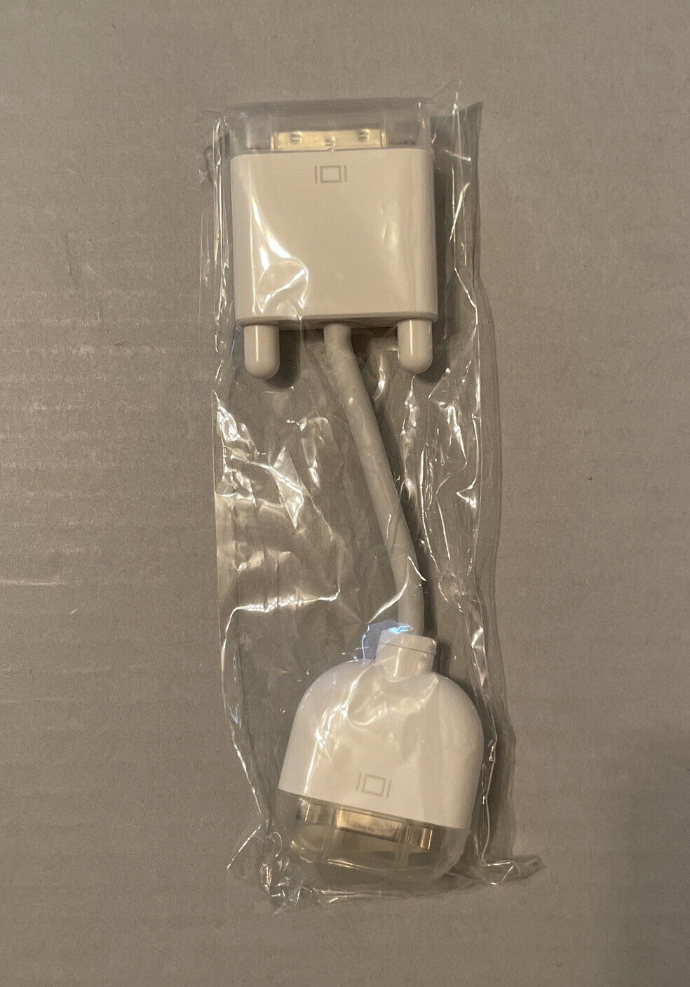 Genuine Apple DVI-I Male to VGA-Female Monitor Adapter Cable Connector 603-3342