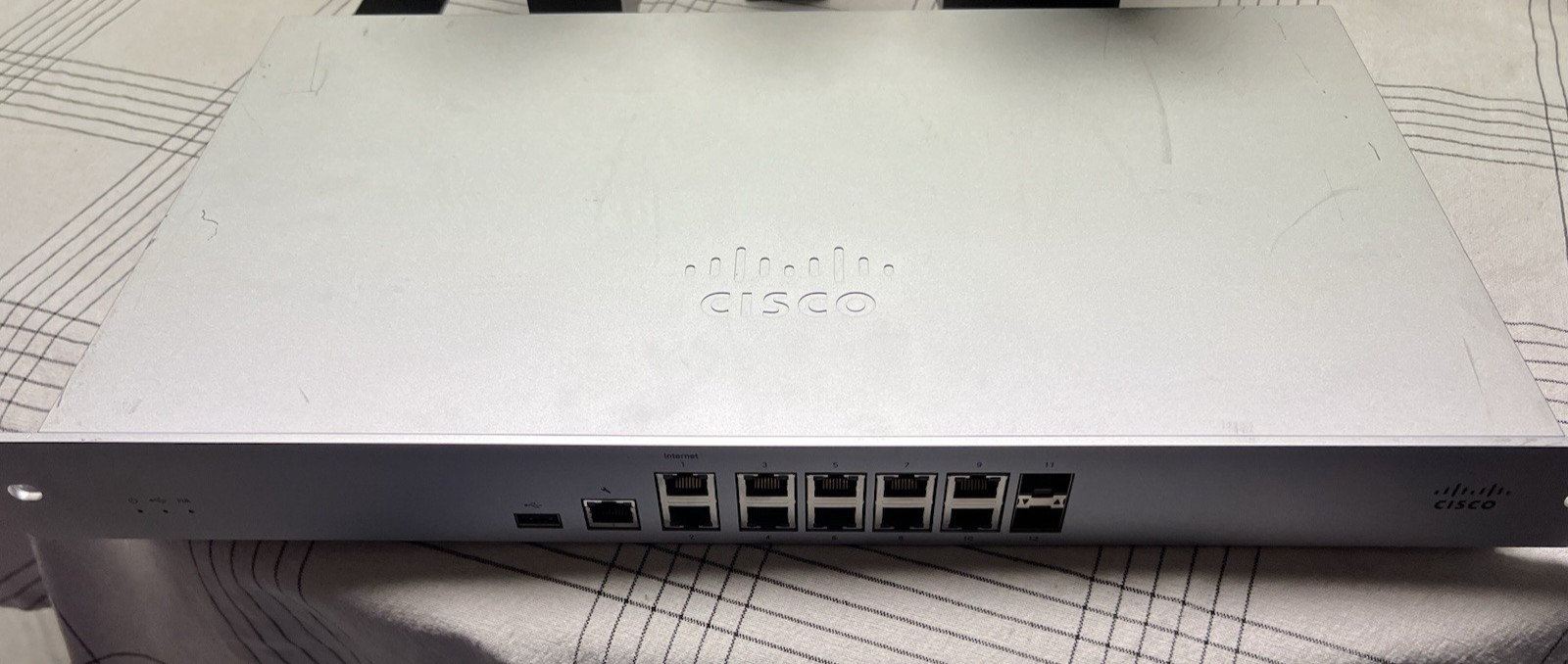 Cisco Meraki MX84-HW Firewall VPN Security Appliance Rackmount 1U