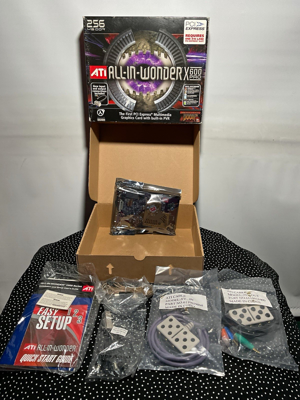 Vintage ATI All In Wonder X600 Pro 256MB DDR PCIe x16 DVI VGA GPU Capture Card