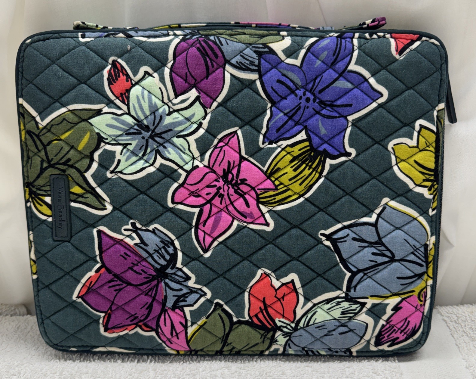 Vera Bradley Laptop/Tablet  Organizer Falling Flowers Notebook Sleeve Bag 14” S5