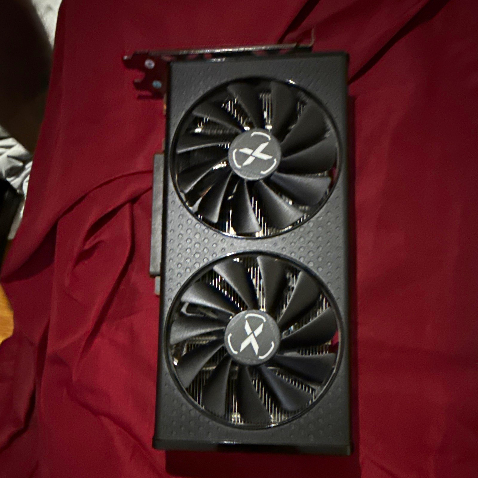 XFX Speedster SWFT210 AMD Radeon Dual Fan 6650 XT 8GB GDDR6 PCI Gen 4 X8 (Used)