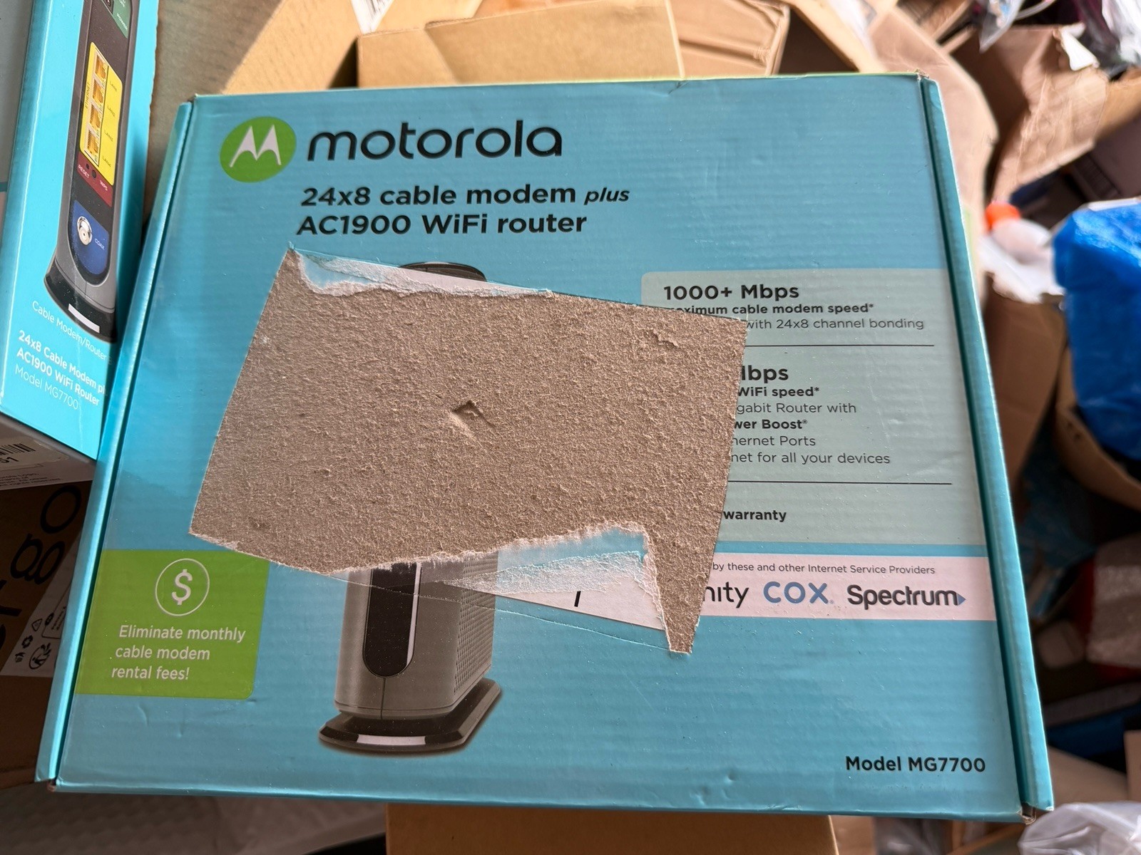 Motorola MG7700 AC1900 Dual-Band DOCSIS 3.0 Cable Modem WiFi Router 