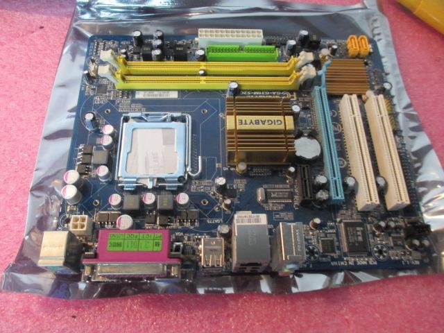 Gigabyte GA-G31M-S2C LGA Socket 775 C2Quad support Motherboard