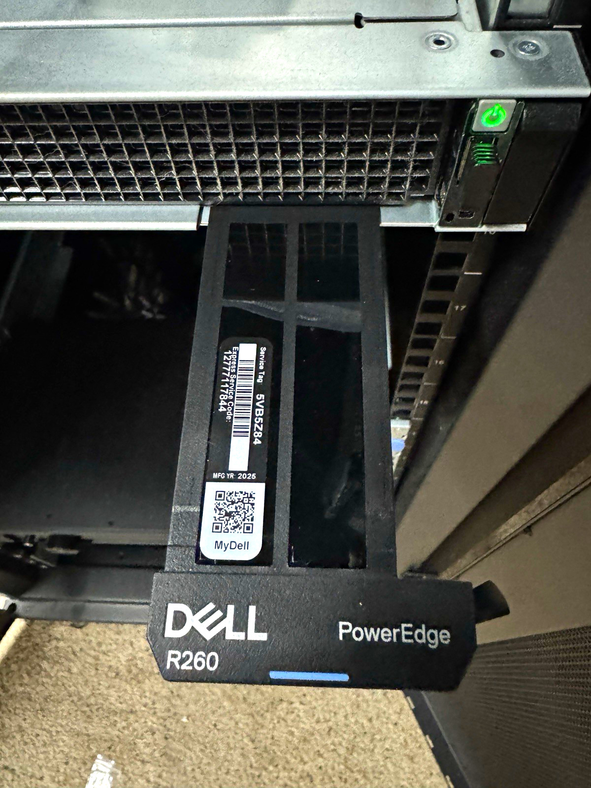 Dell PowerEdge R260 Xeon 6353P 16GB DDR5 2TB Samsung 870 EVO SSD