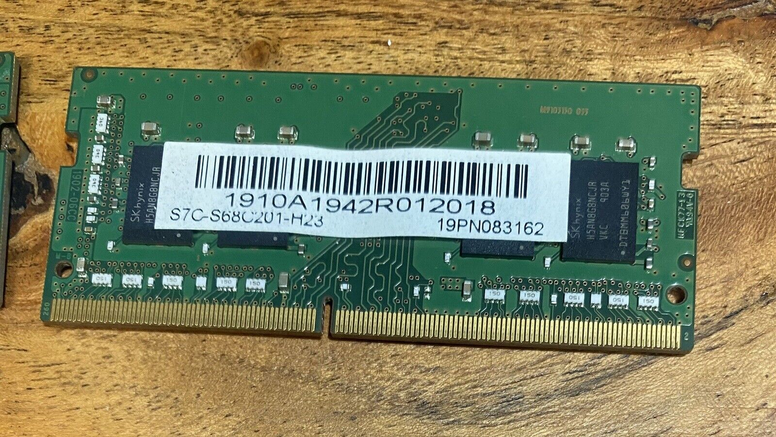 1x SK HYNIX 8GB 1RX8 PC4-2666V  MEMORY SODIMM RAM HMA81GS6CJR8N-VK