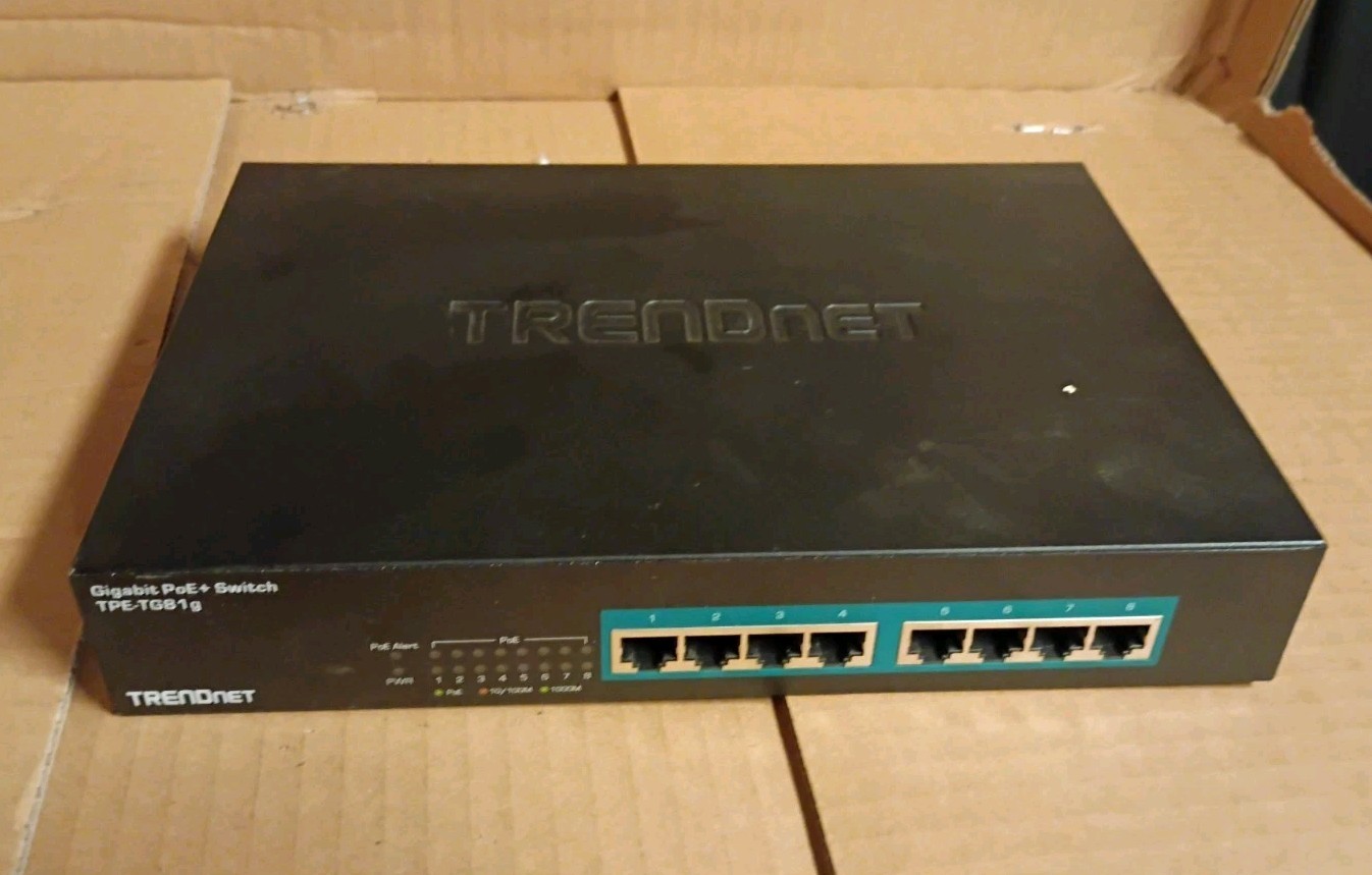 TRENDnet TPE-TG81g 8-Port Gigabit GREENnet PoE+ Switch Fully Tested And Works