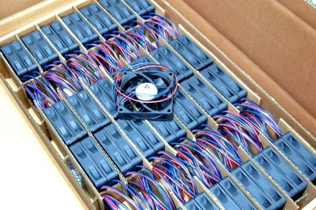 Delta AFB0712LB 3-Wire Quiet Computer Heatsink's Fan Replacement