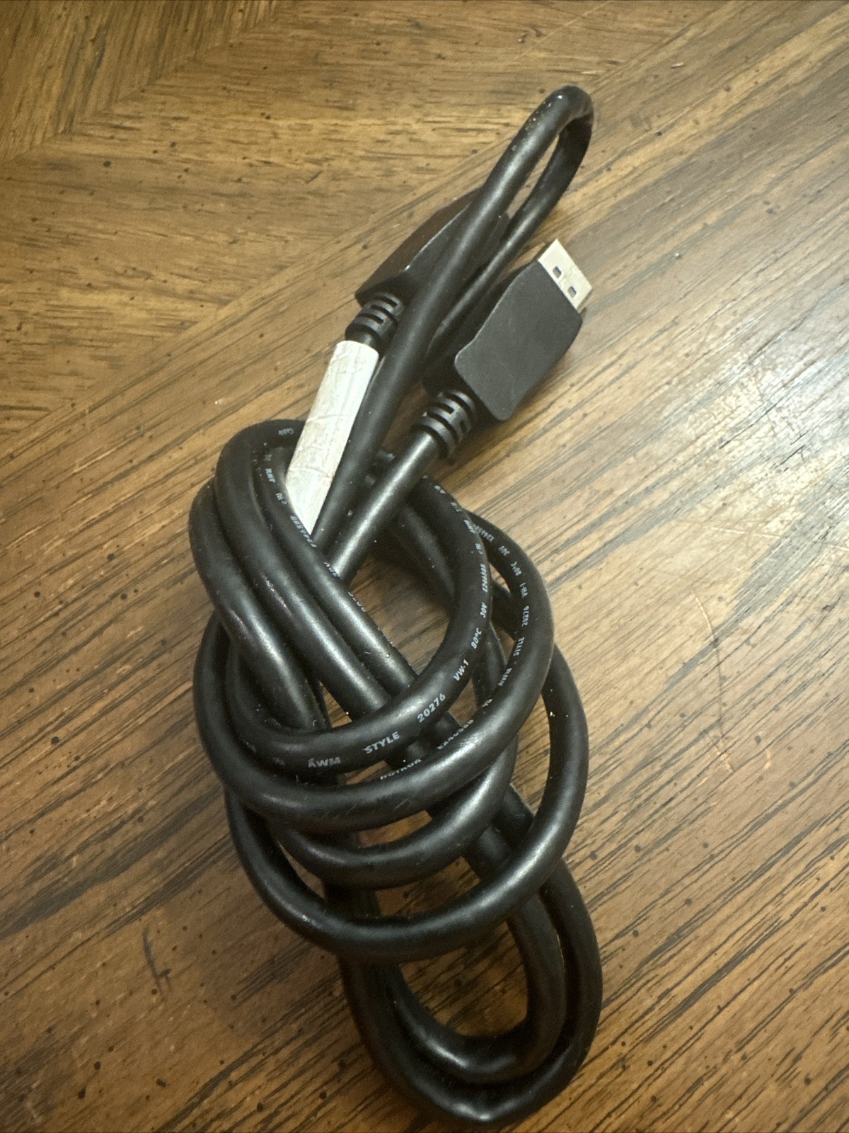 StarTech.com CDP2DPMM6B 6 ft. (1.8m) USB-C to DisplayPort Cable