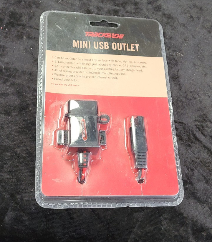 Trackside Mini USB Outlet New in Package