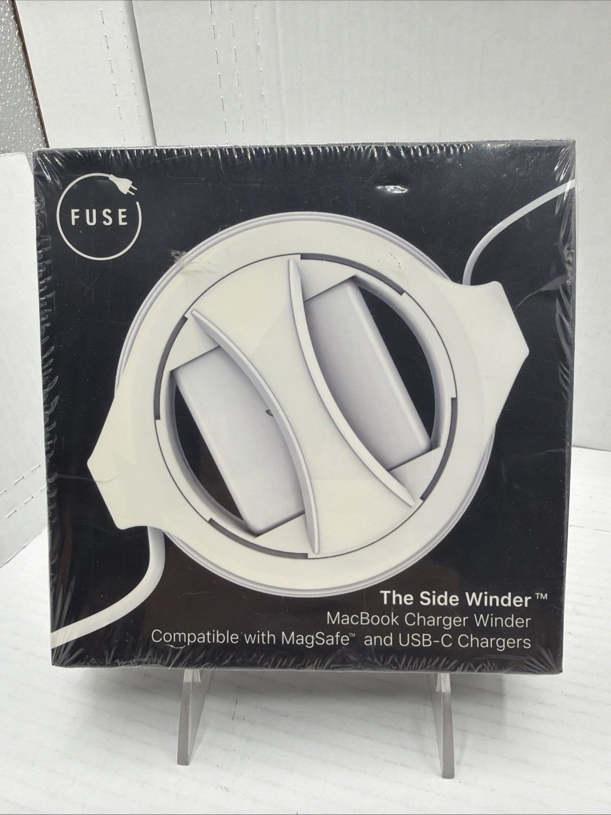 NEW Fuse Reel The Side Winder USB-C Original MacBook Charger Organizer & Travel