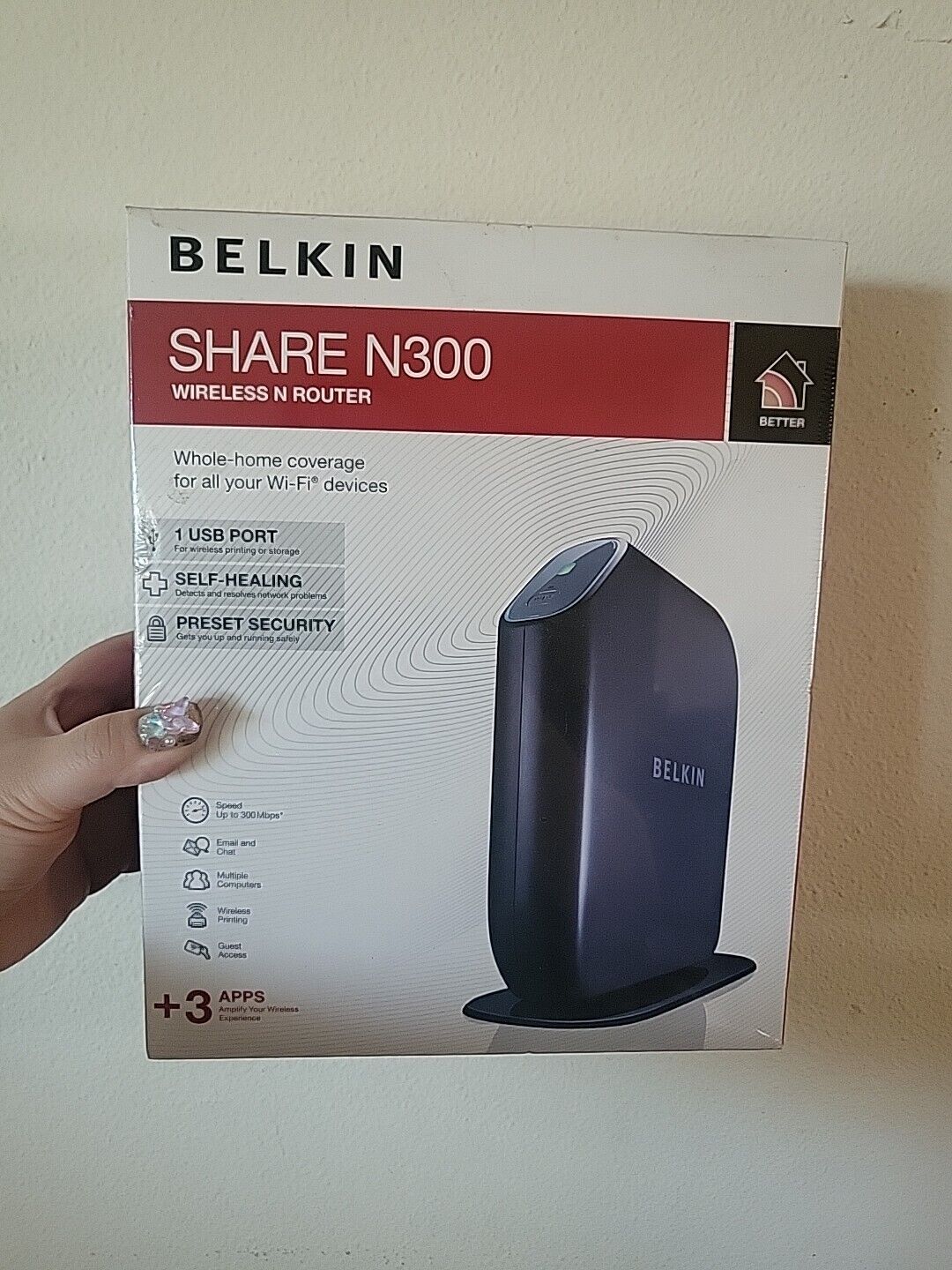 Belkin Share N300 300 Mbps 4-Port 10/100 Wireless N Router