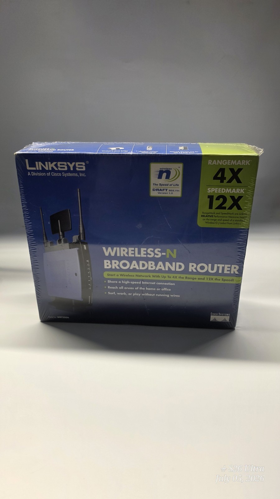 Linksys WRT300N Wireless-N 4-Port Broadband Router NEW SEALED VINTAGE CISCO NOS