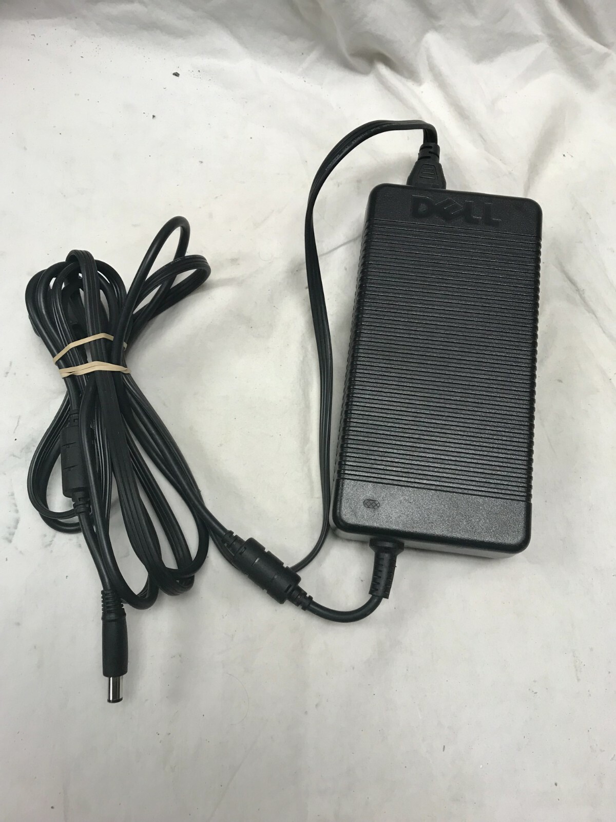 ORIGINAL DELL D846D/0D846D 210W AC Adapter 19.5V 10.8A PA-7E DA210PE1-00 PA-7E