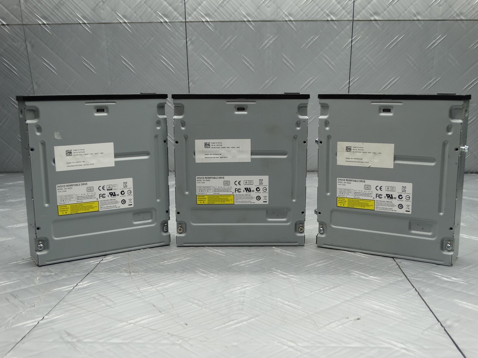 DVD/CD Rewritable Drive Model DH-16AESH13B (Lot of 3)