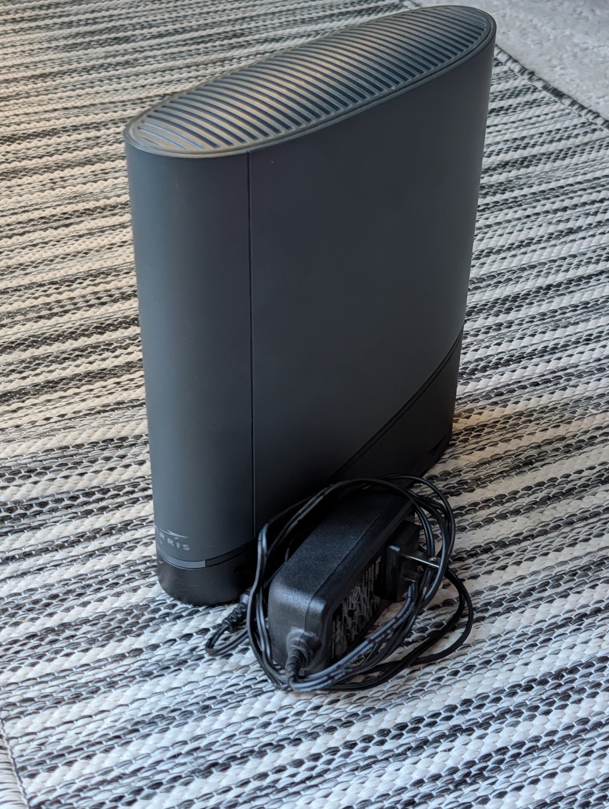 ARRIS Surfboard G36 DOCSIS 3.1 Cable Modem WiFi 6 Router AX3000 2.5G USED