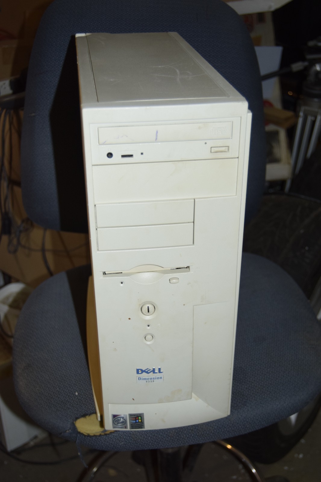 Dell Dimension V350 Desktop PC Tower Pentium II 350MHz 64MB 8GB with Windows 98
