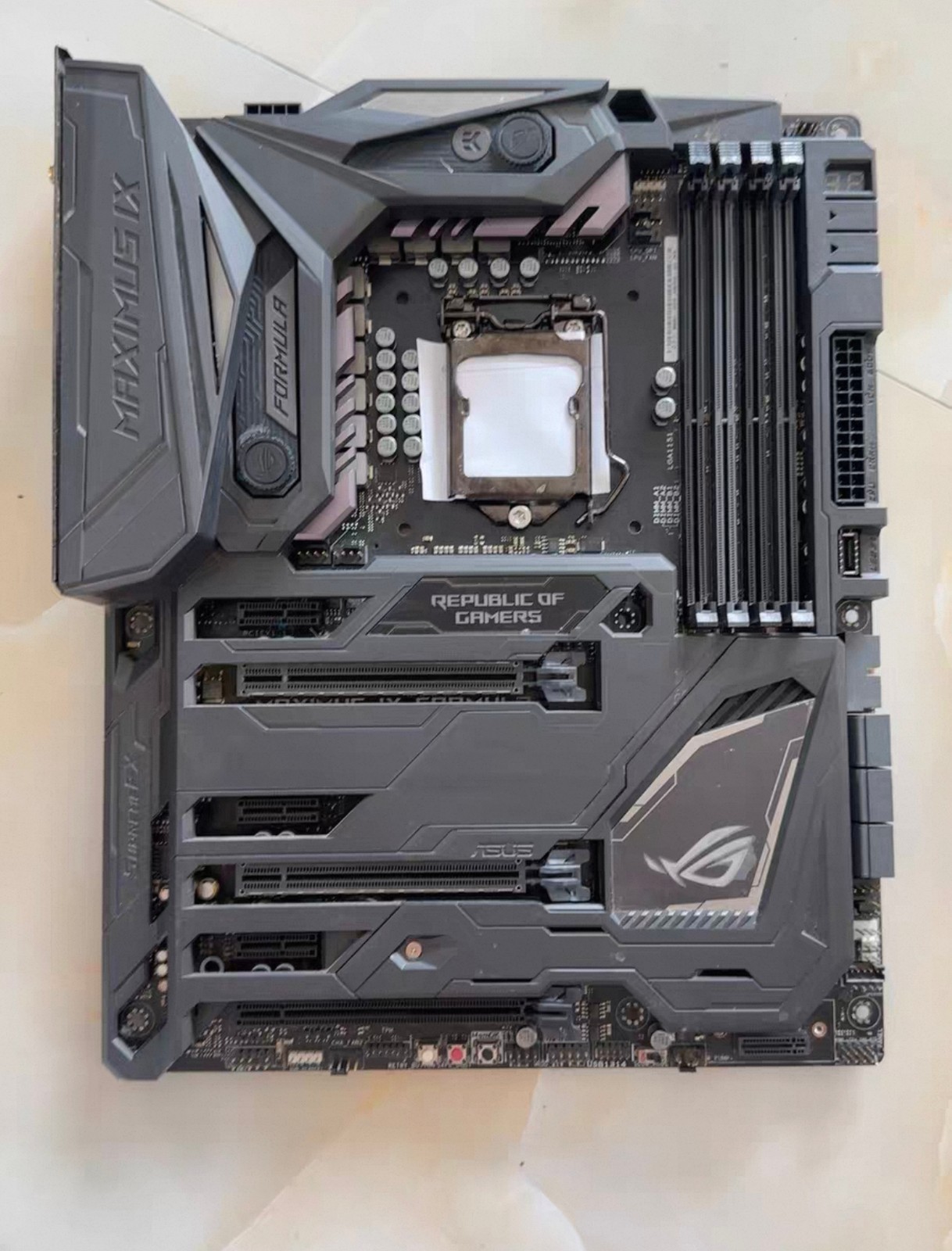 Suitable for ASUS ROG MAXIMUS IX FORMULA motherboard LGA1151 DDR4 HDMI+DP ATX