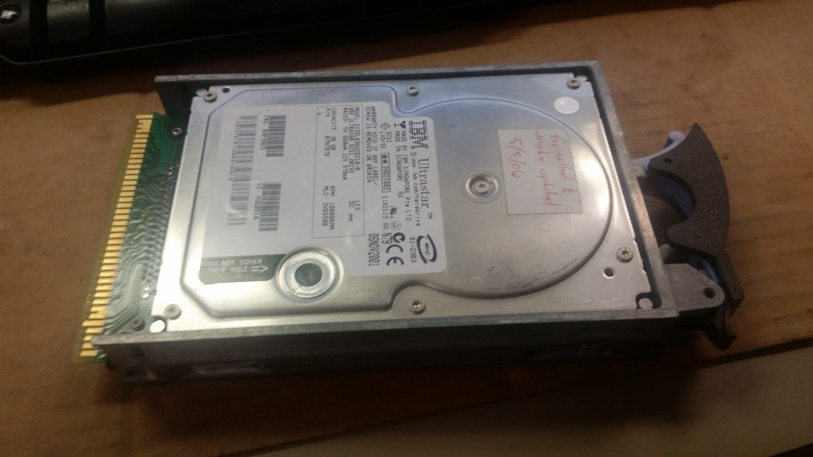 IBM RS/6000 Server 73GB 10K 00P2672 00P3072 SCSI Hard Drive HDD with Tray