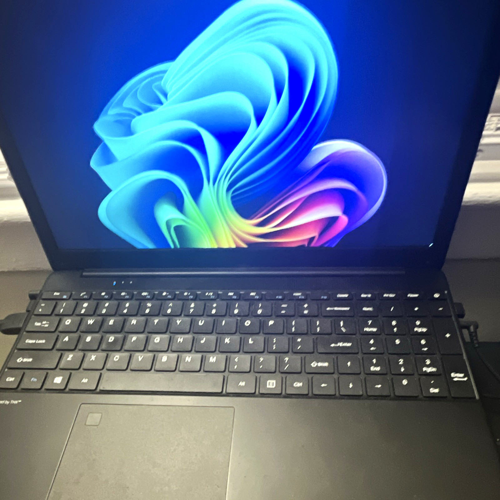 Gateway gwtn156-7bk with Windows 11, 512GB NVMe. Great for school and gaming.
