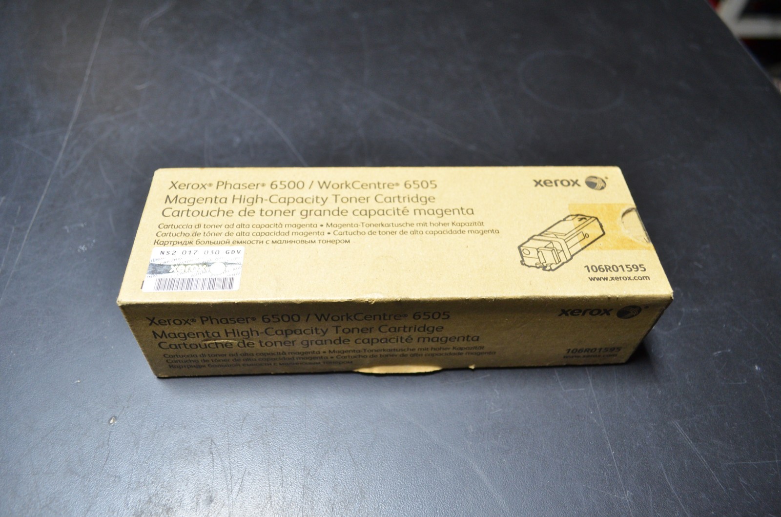 Xerox Magenta High-capacity Toner Cartridge 106R01595