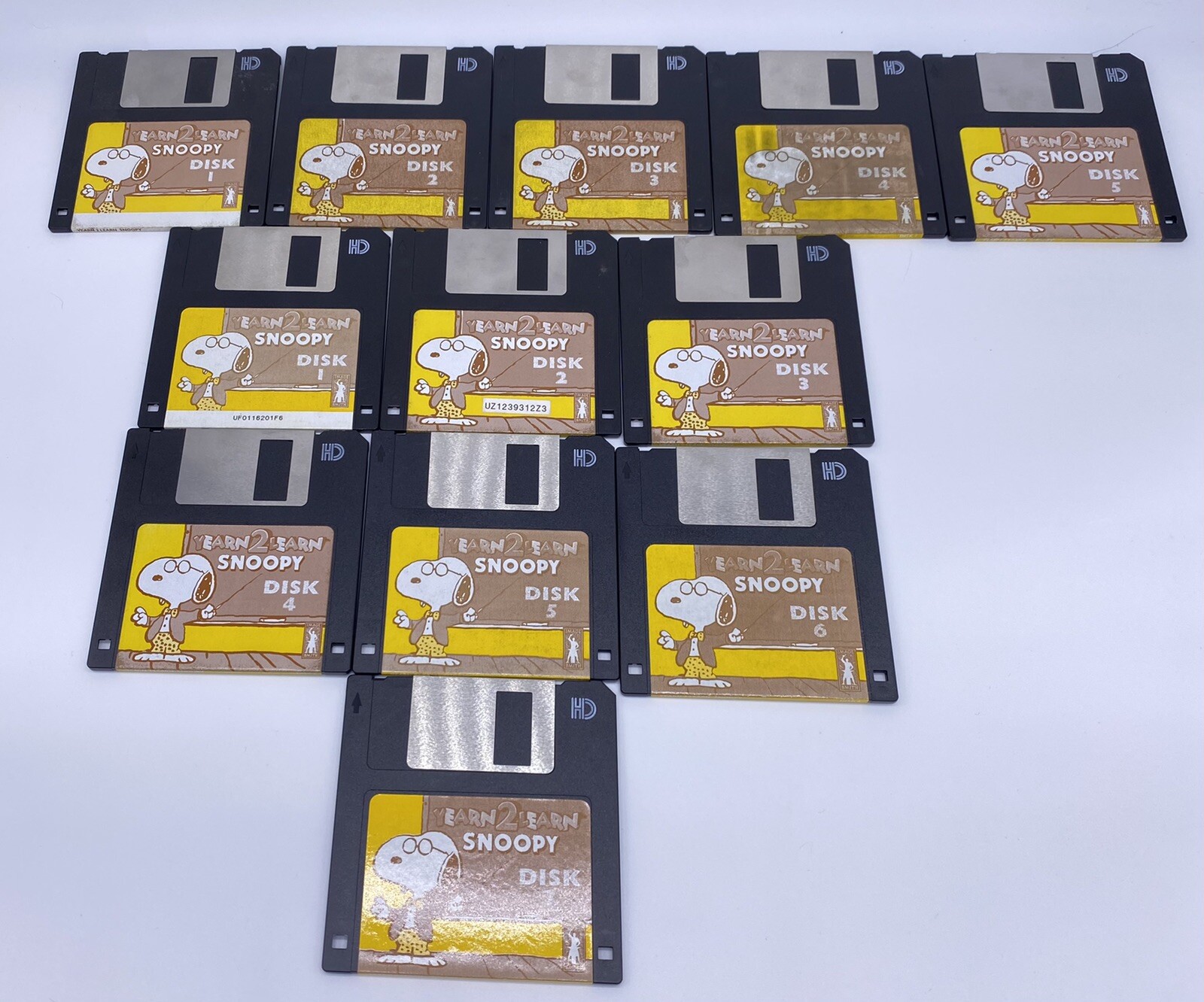 12 Vintage Computer Game Yearn2Learn Snoopy PEANUTS Floppy Disks 1993 3.5"