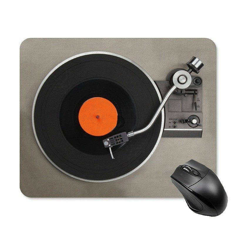 Nostalgic Vinyl Record Player Mouse Pad: Retro Music Decor for Home Office Desks