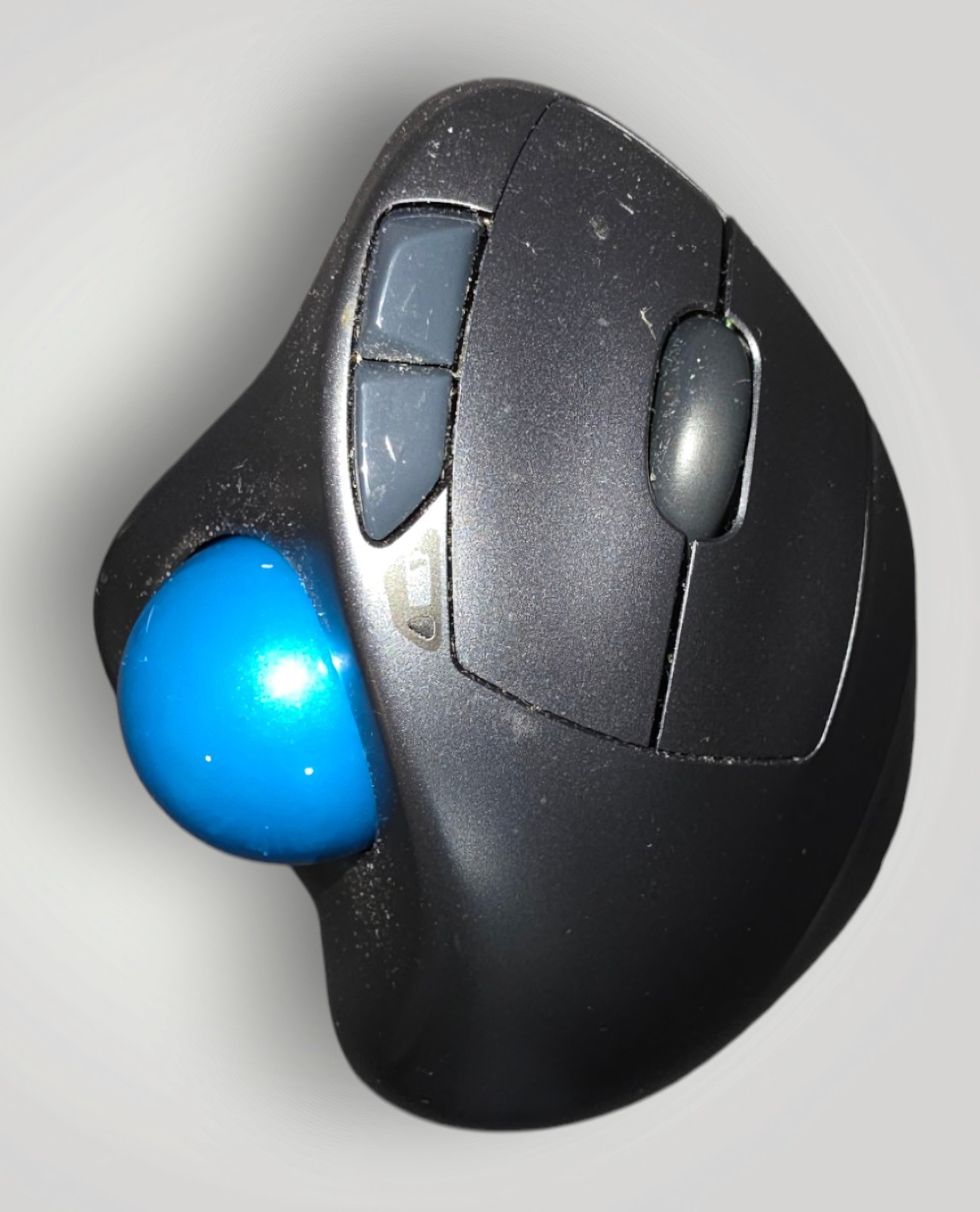 Logitech M570 Wireless Trackball Mouse w/ Unifying USB Receiver Tested
