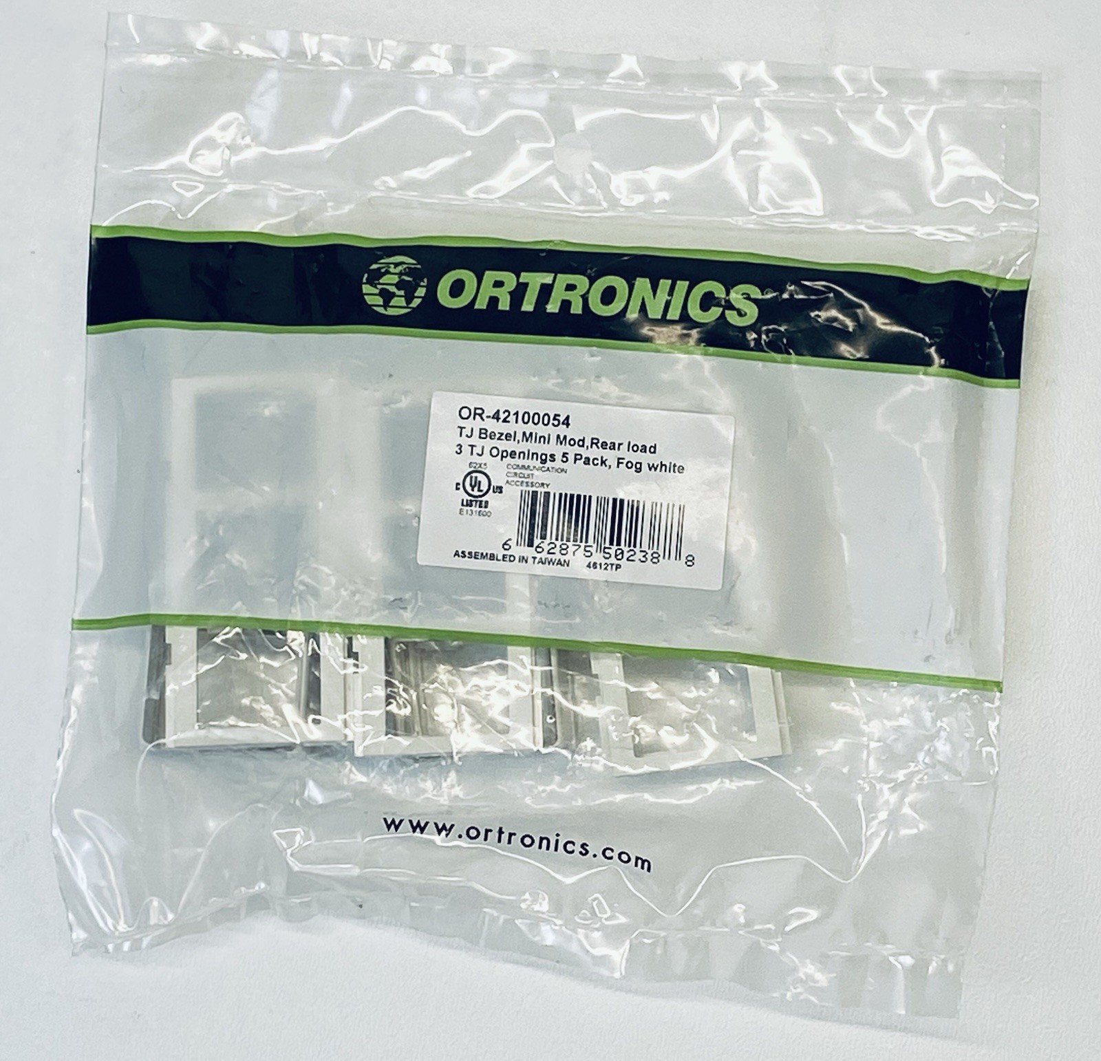 42100054 ORTRONICS TracJack Adapter Rear Load 3-Port Fog White -5 Pack 