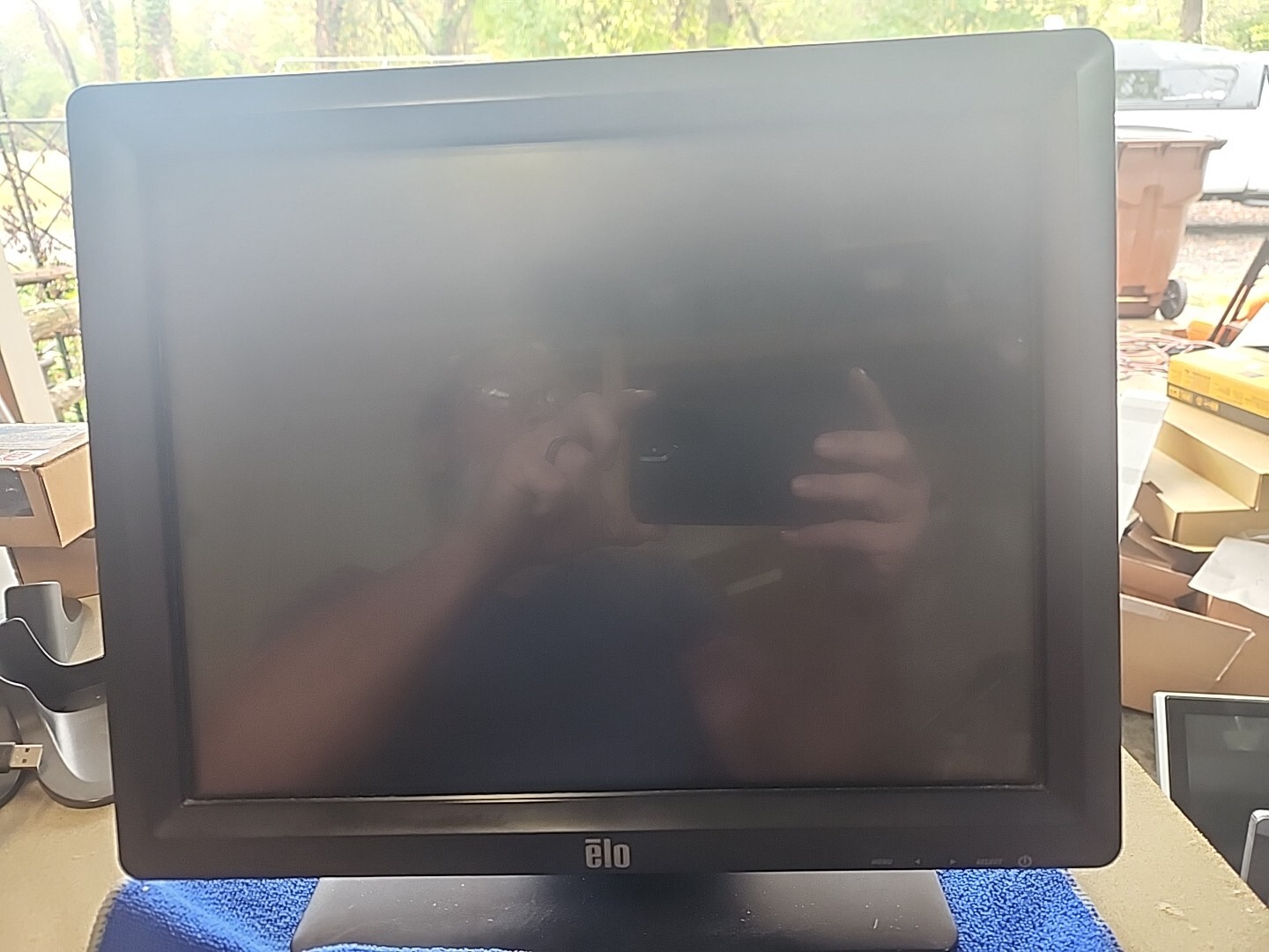 Elo Touch ET1517L Touchscreen POS Display Monitor 15" VGA E344758 w/Stand 