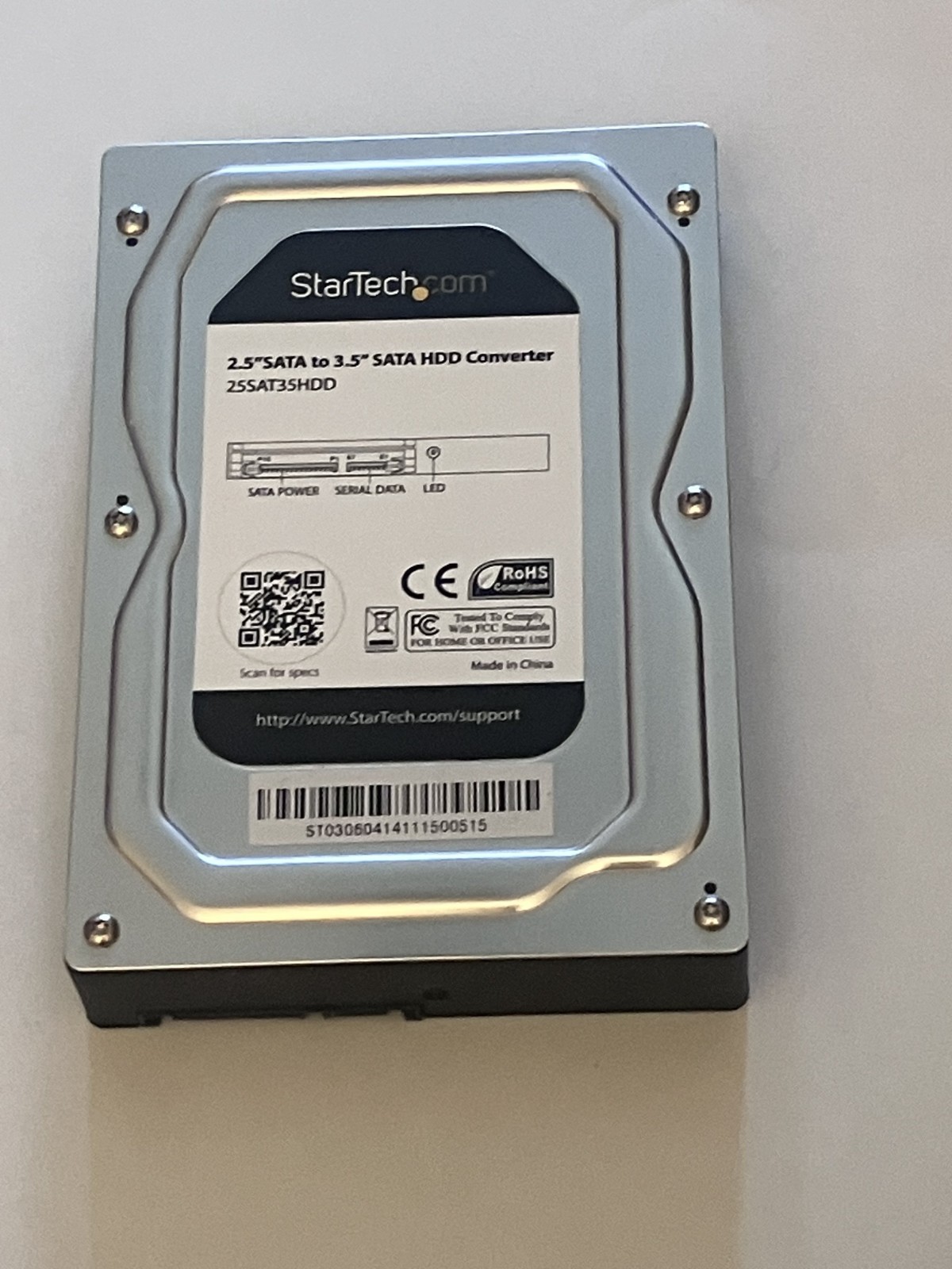 StarTech 25SATSAS35 2.5″ SSD/HDD to 3.5″ SATA Hard Drive Converter