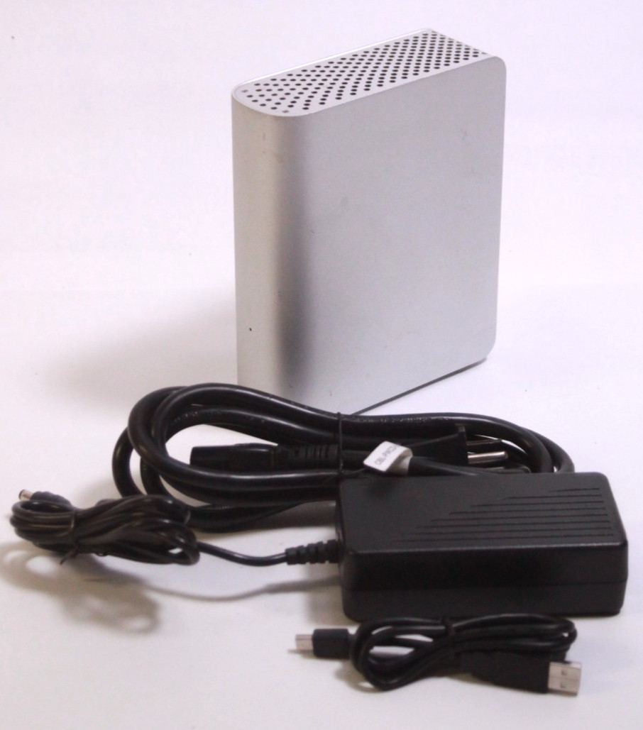 WD My Book Studio WDBC3G0020HAL USB 2.0 FireWire Desktop External Hard Drive 2TB