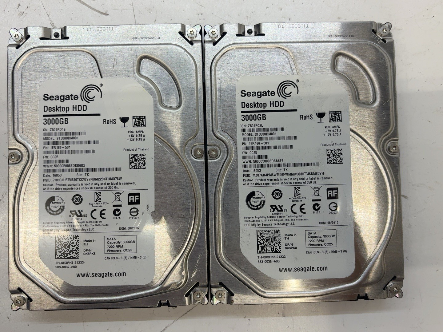 LOT 2 SEAGATE DESKTOP  ST3000DM001 3TB 3.5" SATA 7200RPM 1ER166-501 64MB T8E11