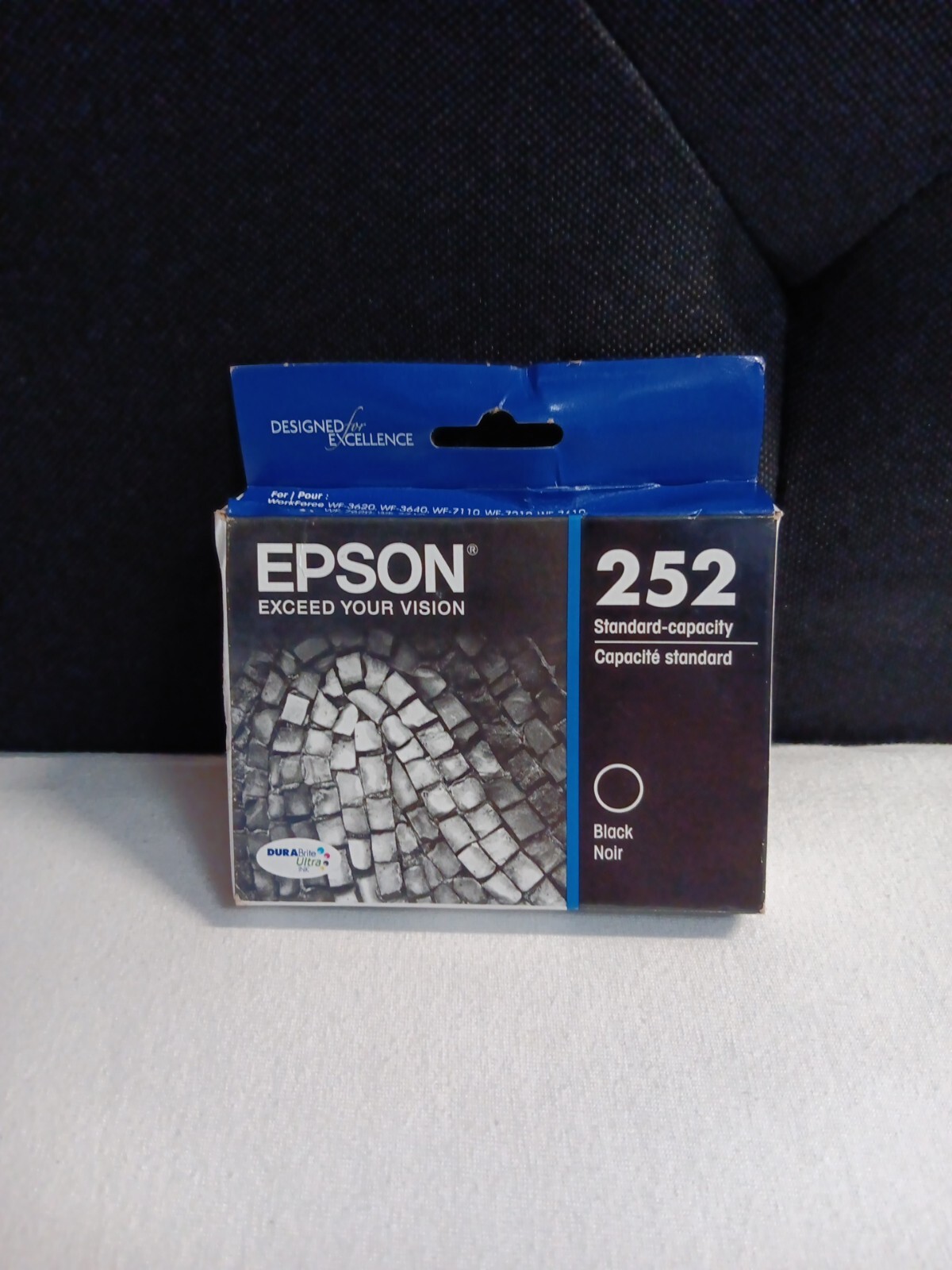 Genuine Epson 252 Ink Cartridge Standard Capacity Black 08/2023