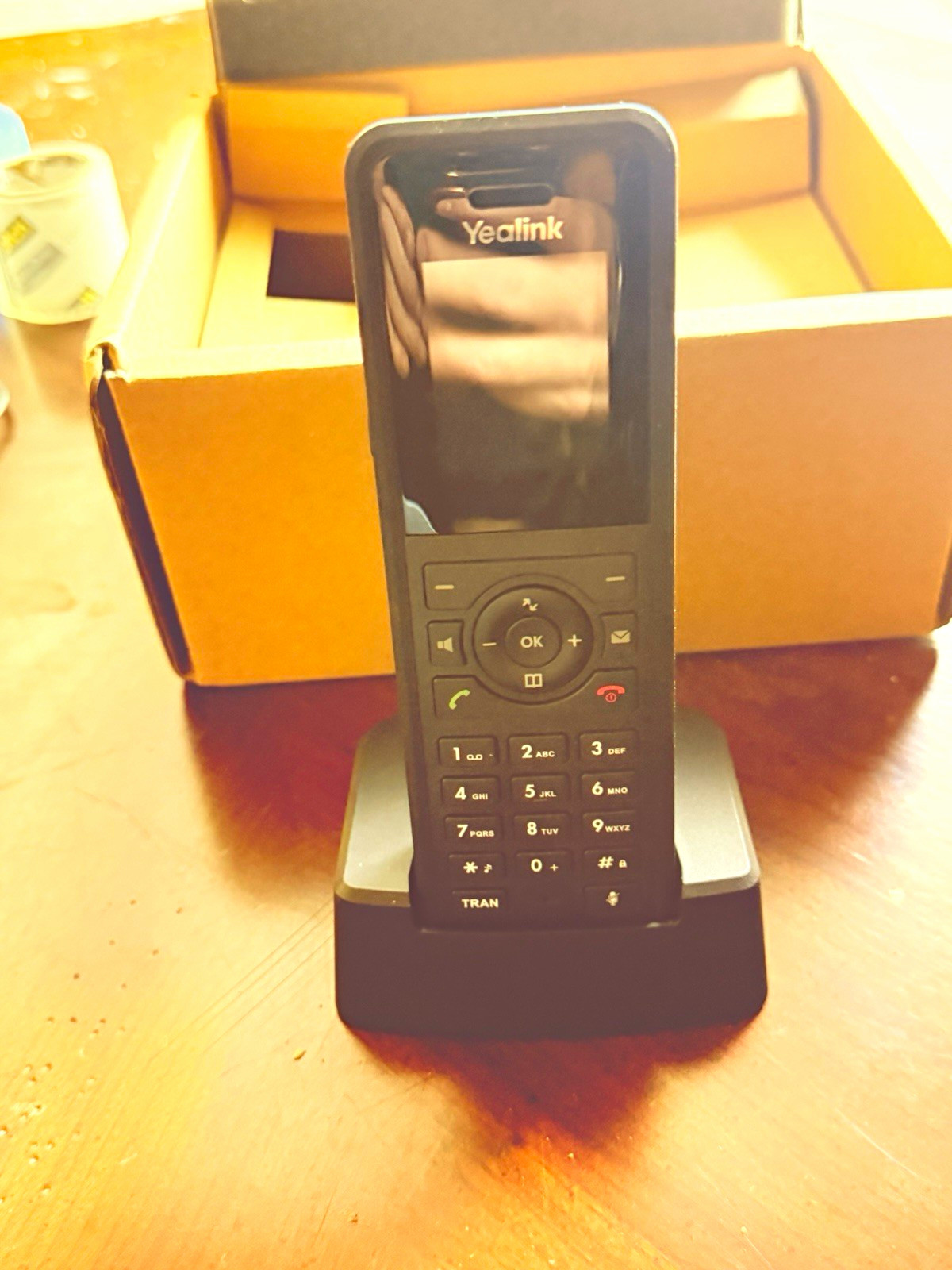 Yealink W77P DECT IP Phone Base w/ W57R Wireless Handset & Charger Dock