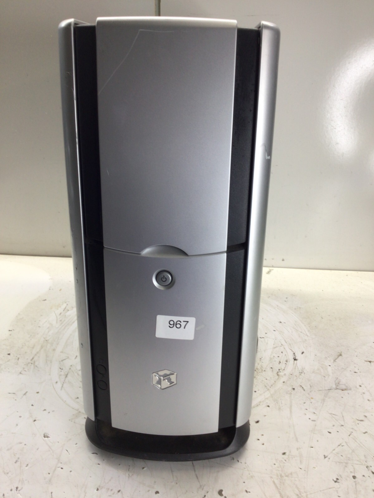 Gateway MFATXPNT NMZ 500SE Intel Pentium 4 1.80 GHz 256MB NO HDD