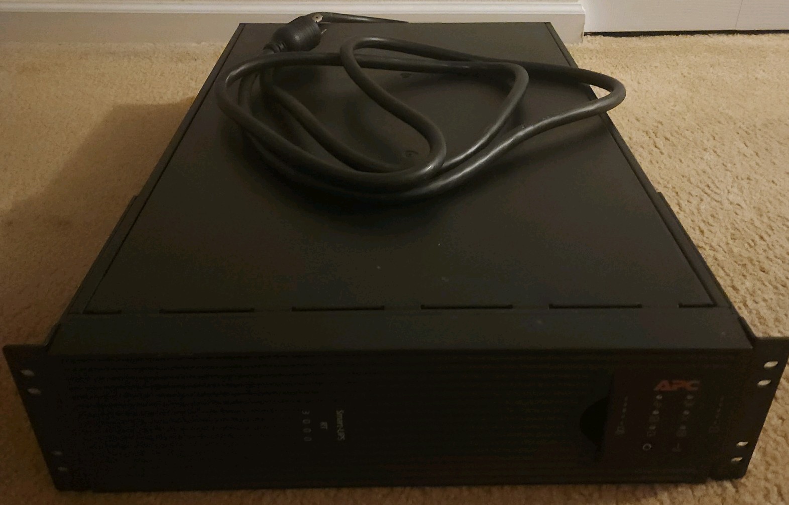 APC SURTD3000RMXLT3U Smart-UPS 3000VA 2100W 208V SURTD3000XLT w/AP9631 w/o Batt