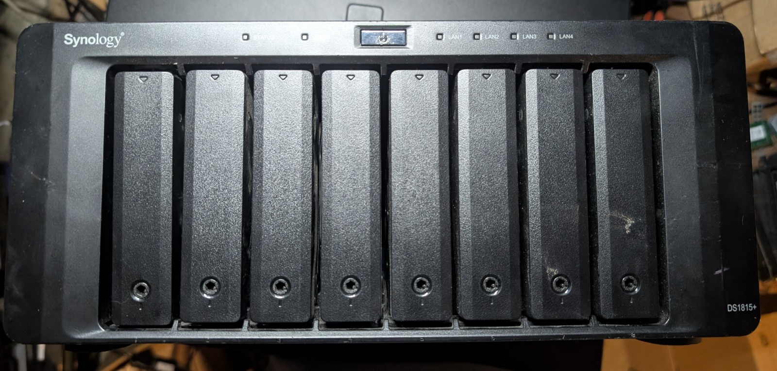 SYNOLOGY DISK STATION DS1815+ 8-Bay NAS 8x 3TB  *READ*