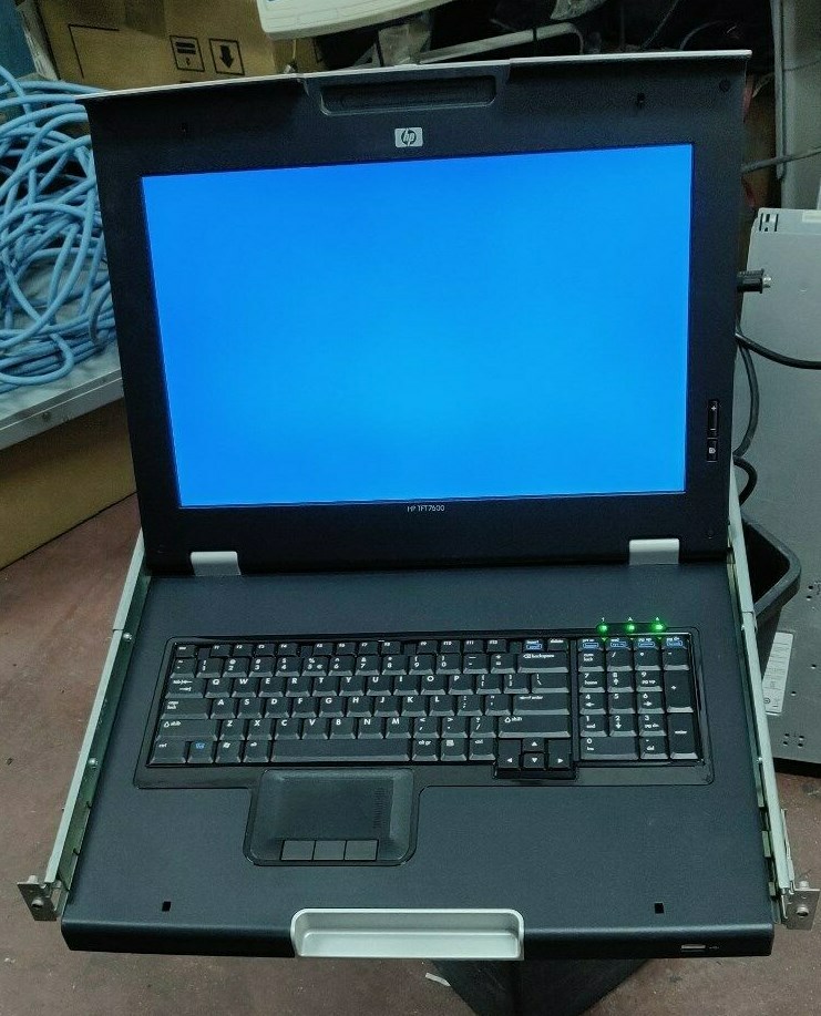HP AG066A TFT7600RKM INTERNATIONAL VER. R/M KIT w/ 408965-001 KVM Over IP Switch