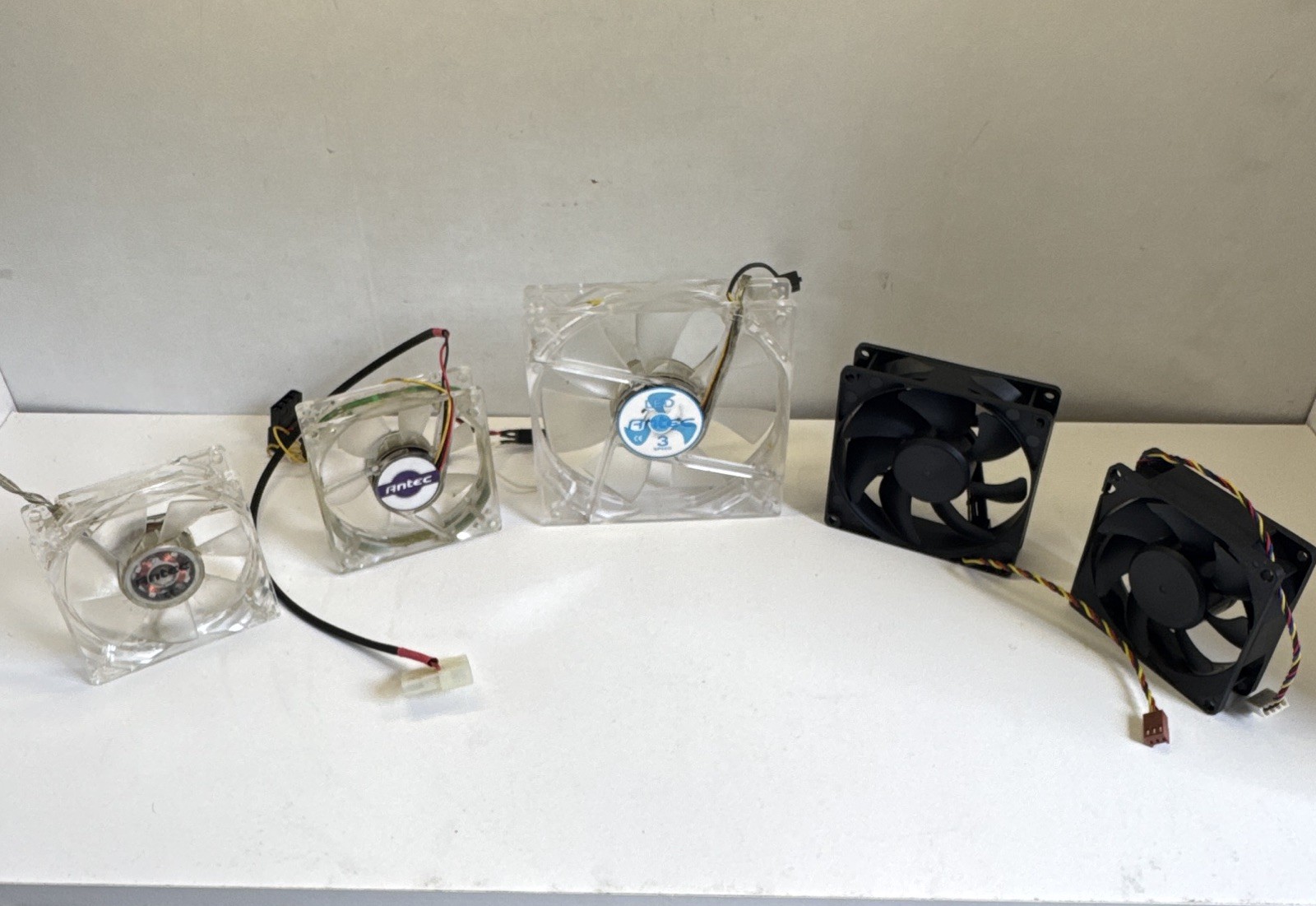 Lot of 5 PC Case Fans – Mixed Sizes/Connectors – Tested Working