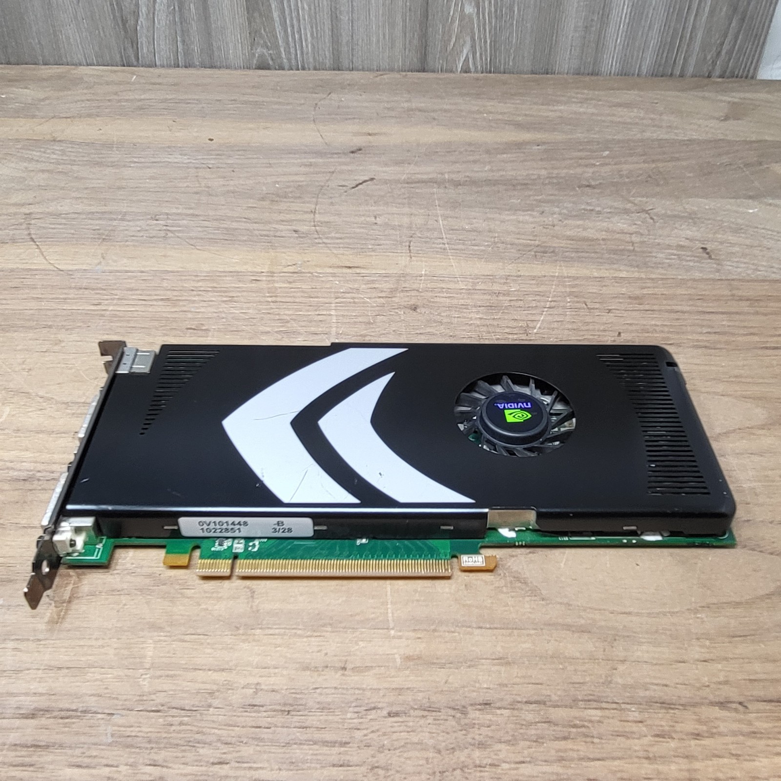 Dell NVIDIA GeForce 8800 GT 512MB GDDR3 PCIe Graphics Card 0CP187 Dual DVI