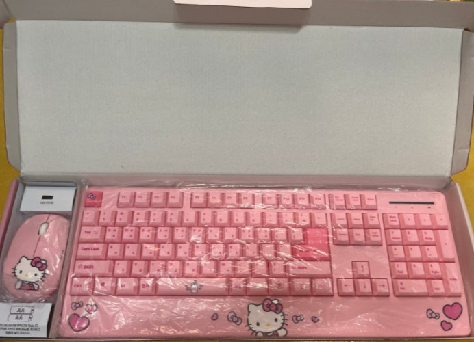 Sanrio Wireless Keyboard Mouse Set Palm Rest Hello Kitty Kuromi Korean Eng New