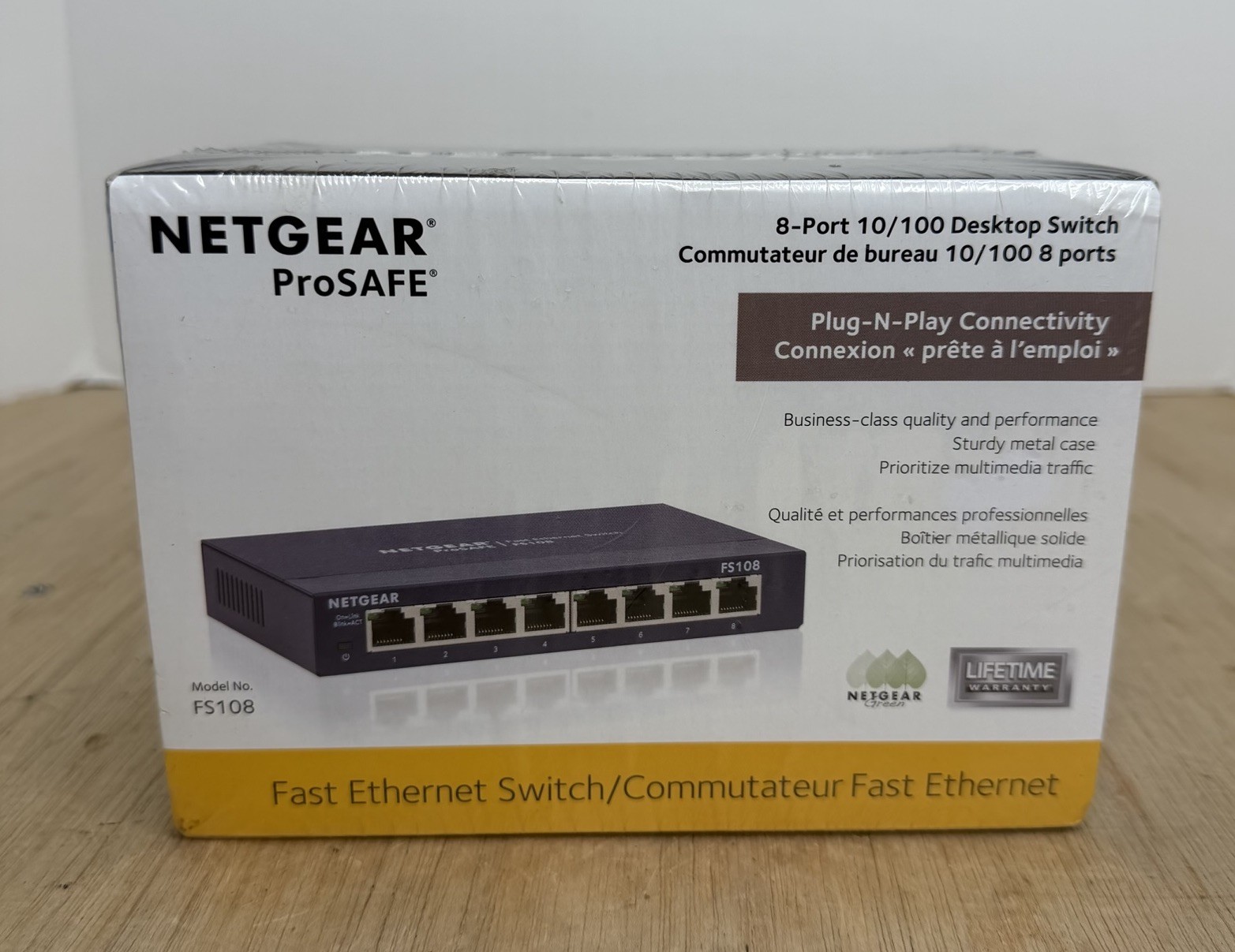 NETGEAR PROSAFE FS108 8-PORTS 10/100 EXTERNAL DESKTOP FAST ETHERNET SWITCH NIB