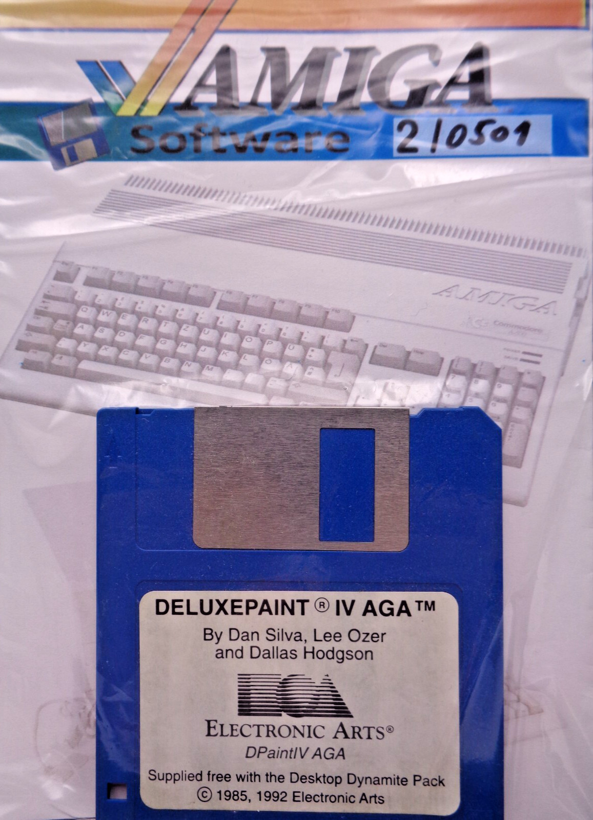 COMMODORE AMIGA -- DELUXEPAINT IV AGA ( ELECTRONIC ARTS )