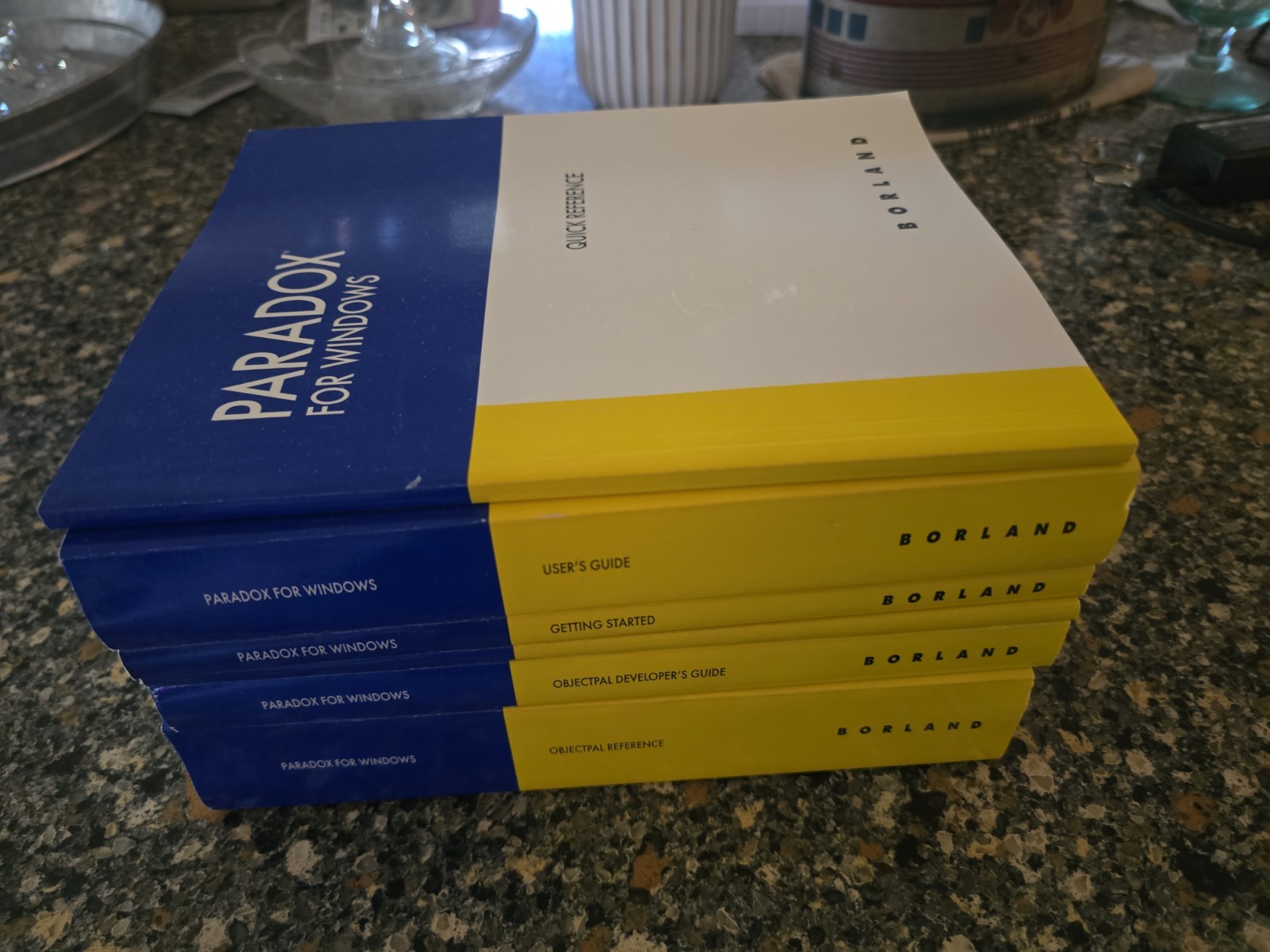 Borland Paradox Version 7 for Win95 & NT MANUALS ONLY Developer's 