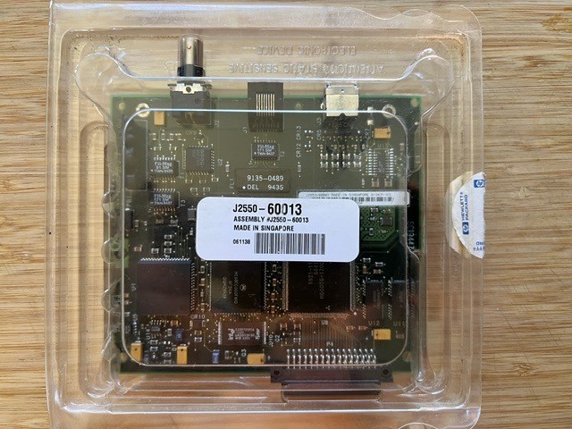 HP JetDirect J2550-60013 061138 Print Server Card. New.