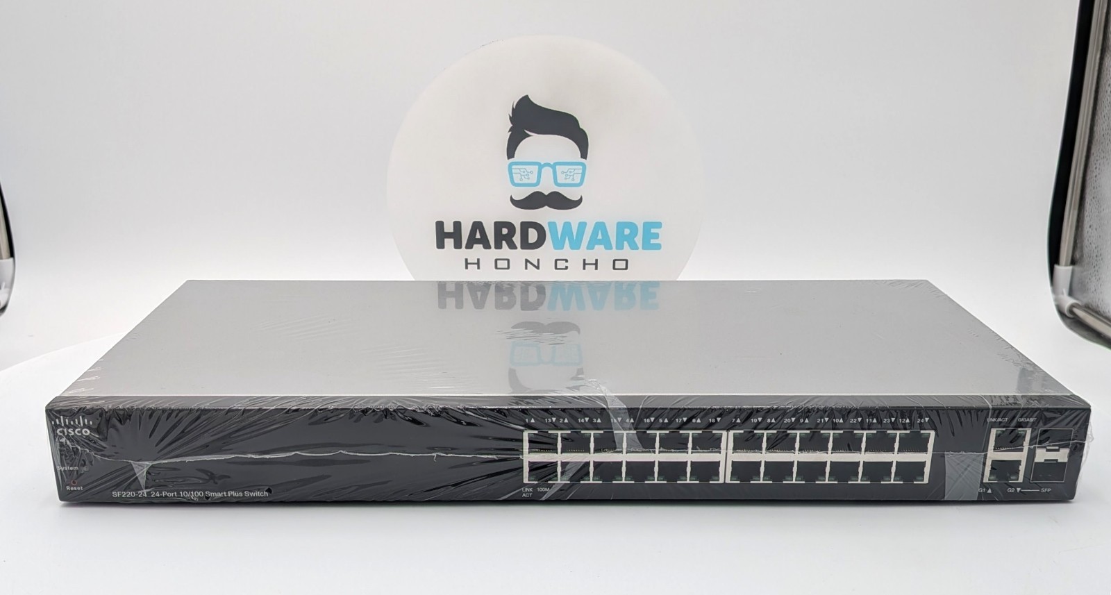 Cisco SF220-24 24-Port Fast Ethernet Smart Switch – 5 Star Cert